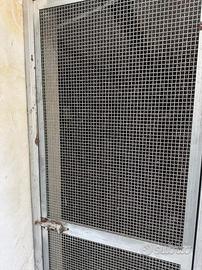 Cantinola deposito Solfatar con cancello elettrico