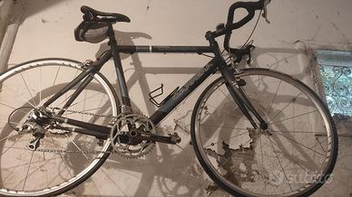 Bici corsa pro Carrera