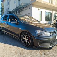 Volkswagen Golf GTD DSG 225CV TETTO APRIB. CERCHI 