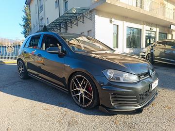 Volkswagen Golf GTD DSG 225CV TETTO APRIB. CERCHI 