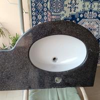 lavabo da incasso+piano e mensola in granito nero