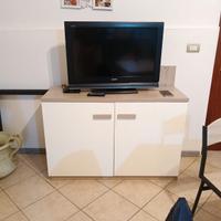 Soggiorno e mobile soggiorno