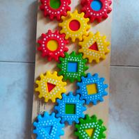 gioco in legno con ingranaggi 