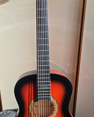 Chitarra classica di dimensioni 3/4