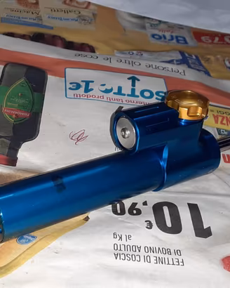 Ammortizzatore sterzo universale 255 mm