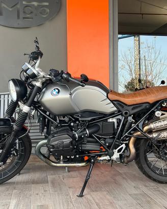 Nine t scrambler unit garage