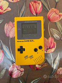 Game boy classic con schermo ips