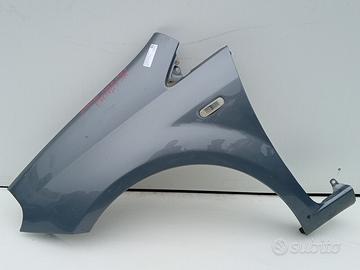 PARAFANGO ANTERIORE SINISTRO FIAT Grande Punto 1Â°