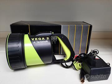 Torcia sub cressi vega 2 ricaricabile