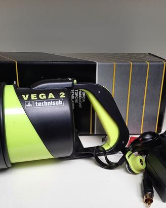 Torcia sub cressi vega 2 ricaricabile