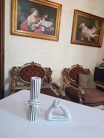 coppia di ceramiche moderne per arredamento 