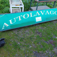 Insegna luminosa autolavaggio