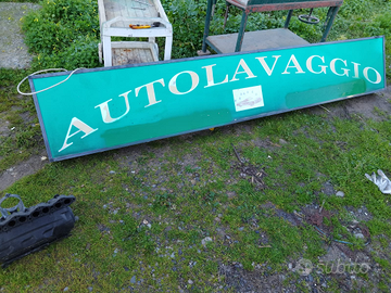 Insegna luminosa autolavaggio