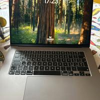 Mac book air m2 15” un anno di vita