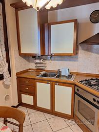 Cucina completa buone condizioni