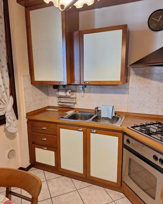 Cucina completa buone condizioni