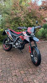 Aprilia sx 125 4t