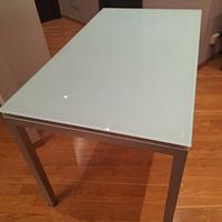 Tavolo vetro temperato