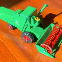 MODELLINO TREBBIATRICE VINTAGE MATCHBOX KING SIZE