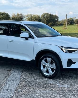 Volvo XC40 B3 automatico Core