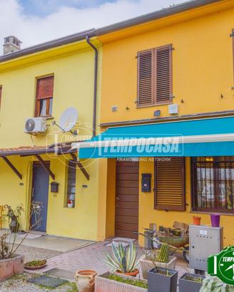 Villa a Pancarana Via Nazario Sauro 5 locali