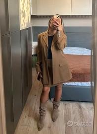 Completo blazer e minigonna