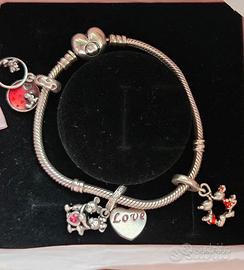 Bracciale pandora e charm