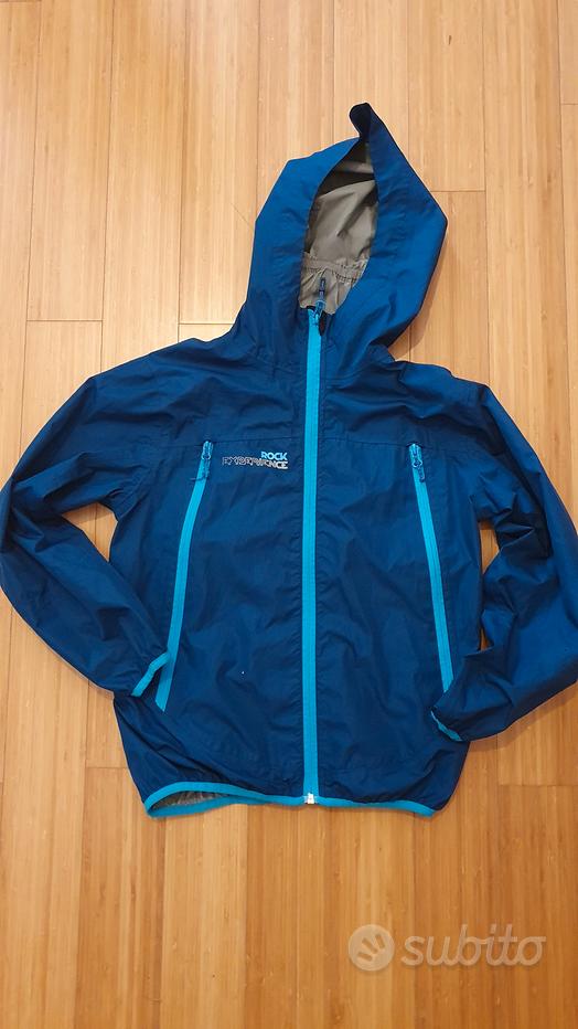 Giacca con occhiali nel cappuccio Vendita in Abbigliamento e