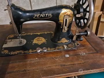 Macchina per cucire ZENITH Vintage