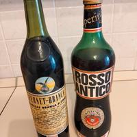 Bottiglie vintage di aperitivo