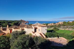 2 LOCALI A TRINITÀ D'AGULTU E VIGNOLA