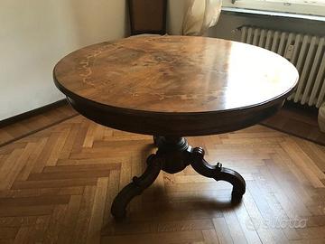 Tavolo antico '800 e sei sedie in paglia di Vienna