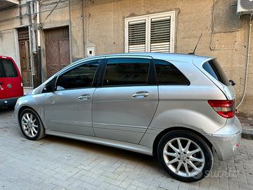 Mercedes classe b200 sport