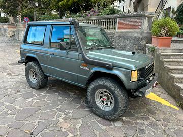 Mitsubishi Pajero L040