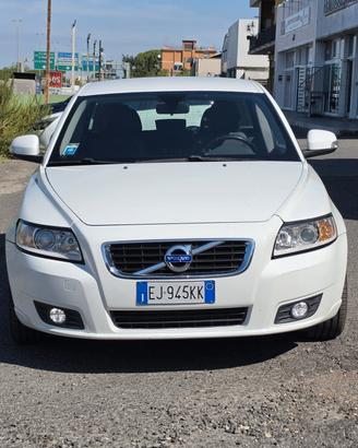 Volvo V50 D2 POLAR