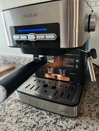Macchina per caffe espresso e cappuccino