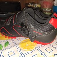 scarpe mtb nuove mai usate , con attacchi  rapidi