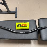 Manubrio Neken nero 28mm con paracolpi