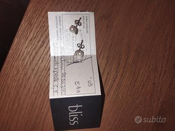 orecchini bliss con diamante