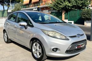 FORD Fiesta + 1.2 82CV 5 porte