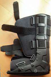 Stivaletto ortopedico gamba destra taglia 38-42