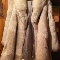 Pelliccia di Volpe Raffinato completo di copricapo