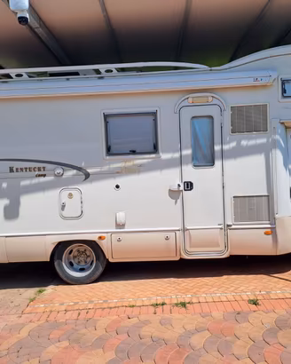 CAMPER KENTUCKY