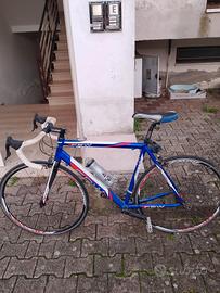 bicicletta da corsa