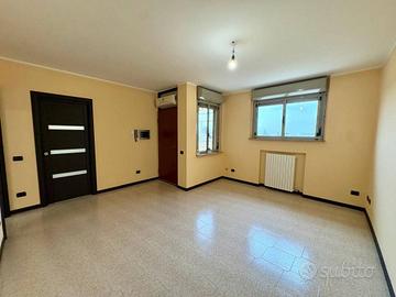 Appartamento di 78 m² con 4 locali e box auto a Vo
