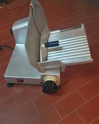 affettatrice elettrica diametro 22 cm