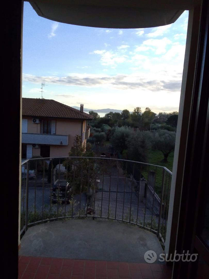 Appartamento vista lago, con due camere e garage - Altro