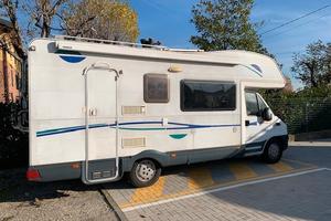 Ci International RIVIERA GT