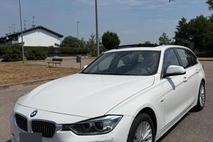 BMW 320D LUXURY XDRIVE 