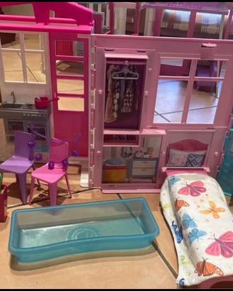Casa valigia di Barbie